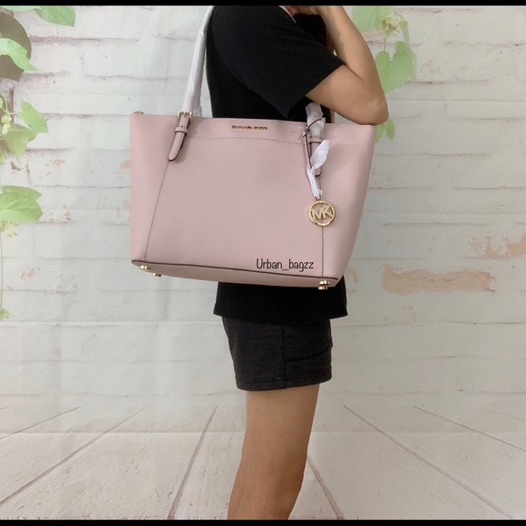 Michael Kors Ciara Large Top Zip Tote and Wallet - Picture 2 of 16